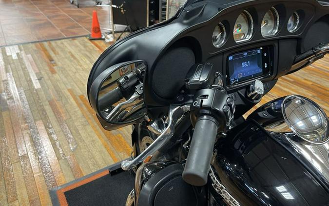 2020 Harley-Davidson FLHX - Street Glide