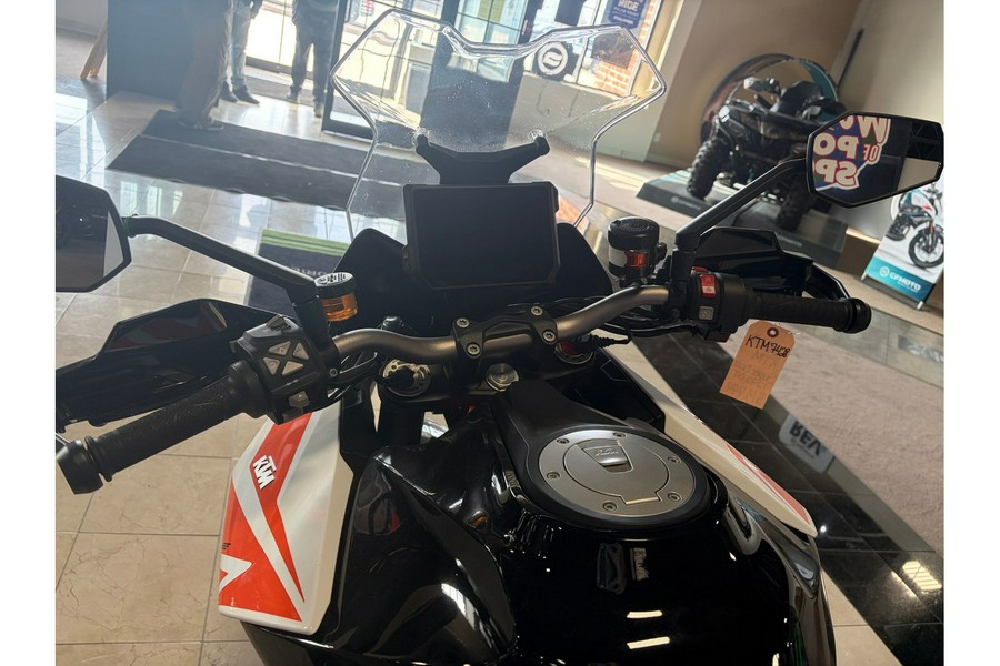2019 KTM SUPER DUKE 1290 GT