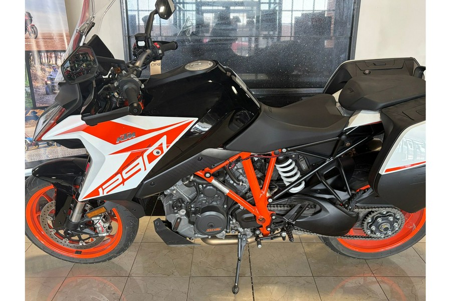 2019 KTM SUPER DUKE 1290 GT