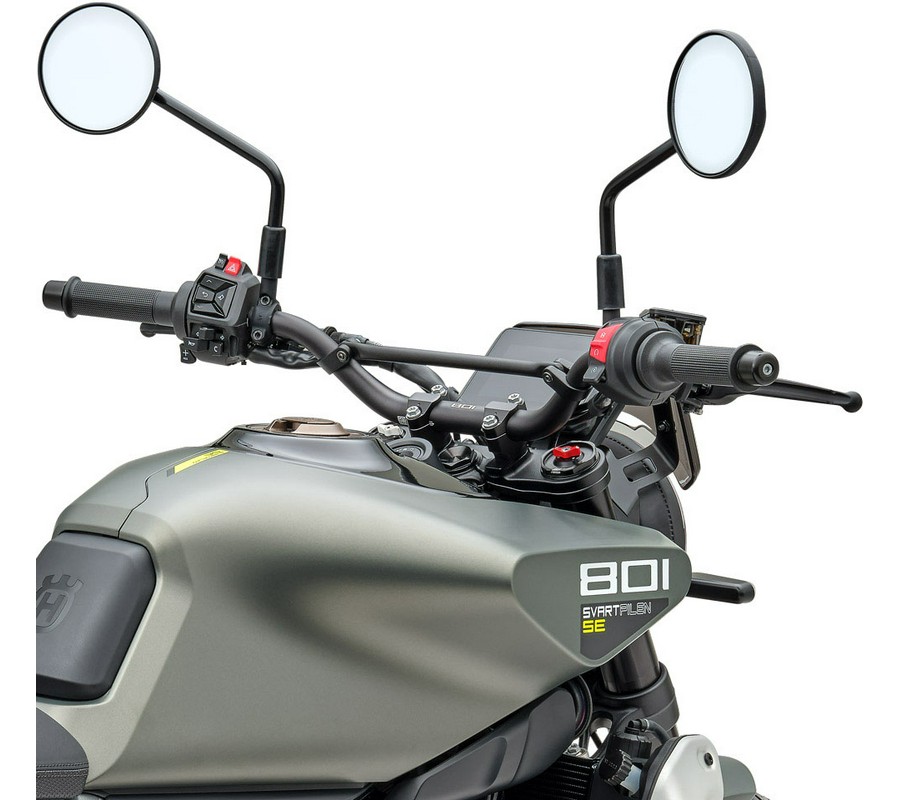 2027 Husqvarna Svartpilen 801 SE