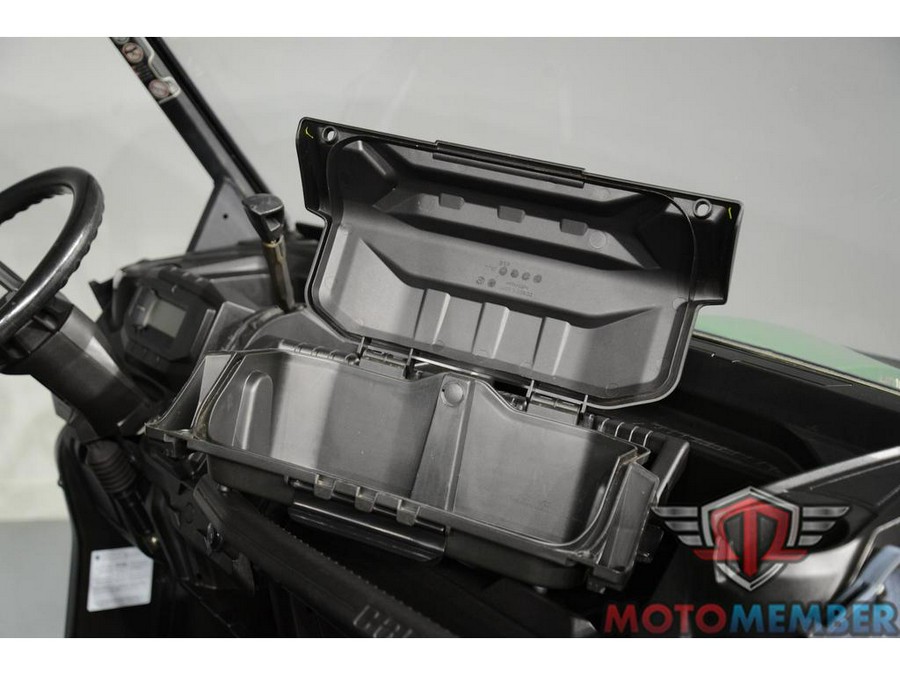 2023 Can-Am Defender Pro HD10 DPS