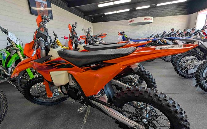 2027 KTM 250 XC - 248236