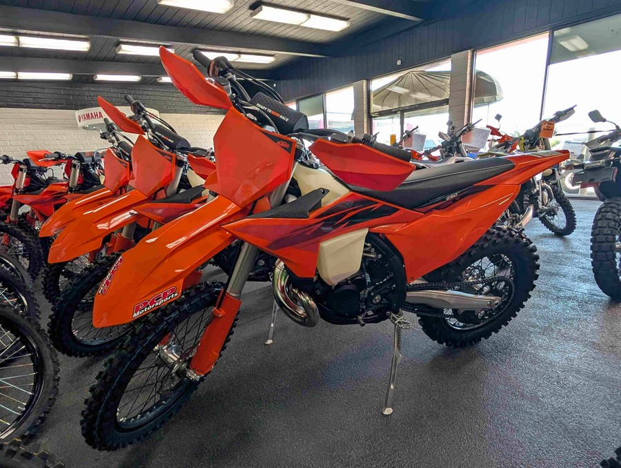 2027 KTM 250 XC - 248236