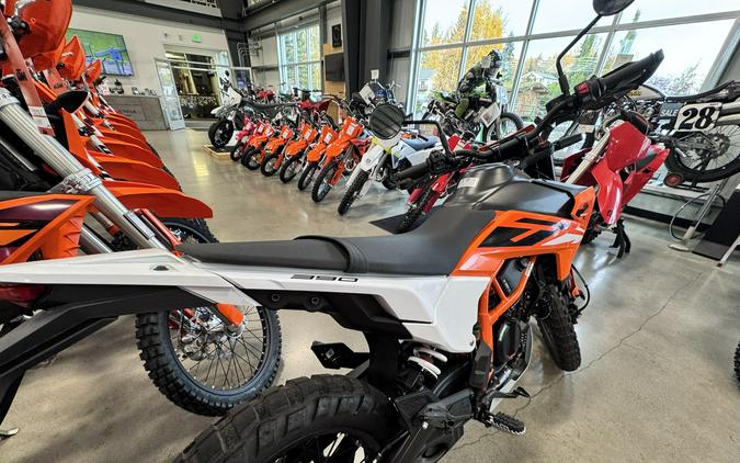 2025 KTM 390 ENDURO R