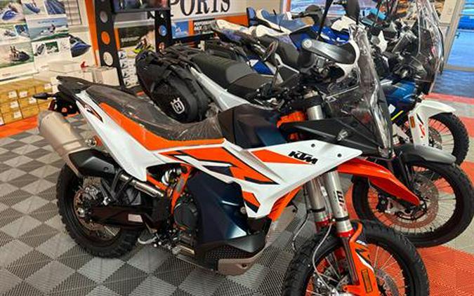 2024 KTM 890 Adventure R