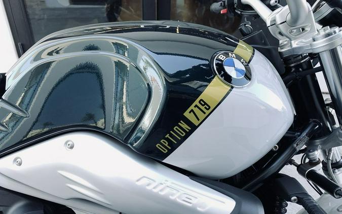 2023 BMW R nineT Pure 719 Pollux Metallic/Light White