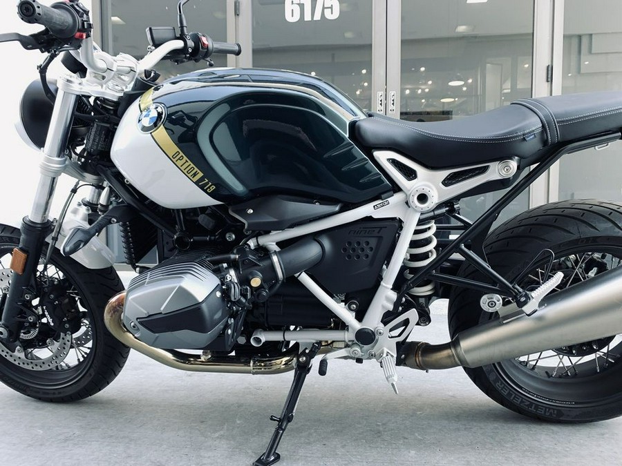 2023 BMW R nineT Pure 719 Pollux Metallic/Light White