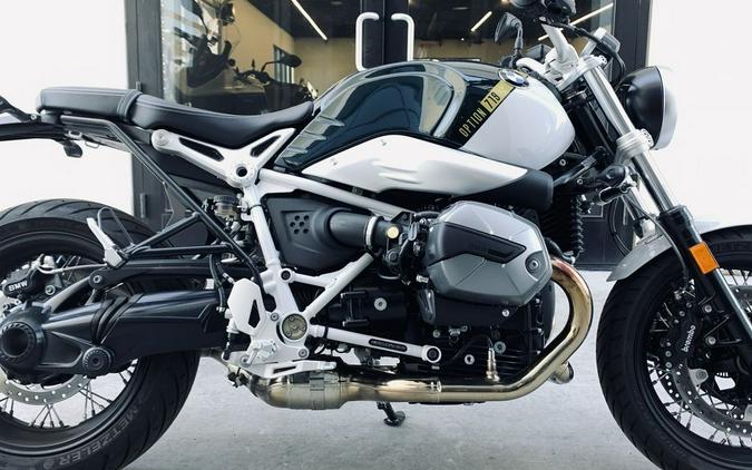 2023 BMW R nineT Pure 719 Pollux Metallic/Light White