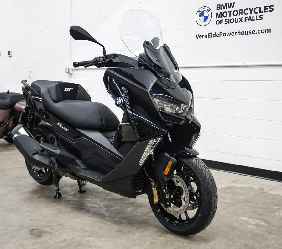 2024 BMW C 400 GT Triple Black