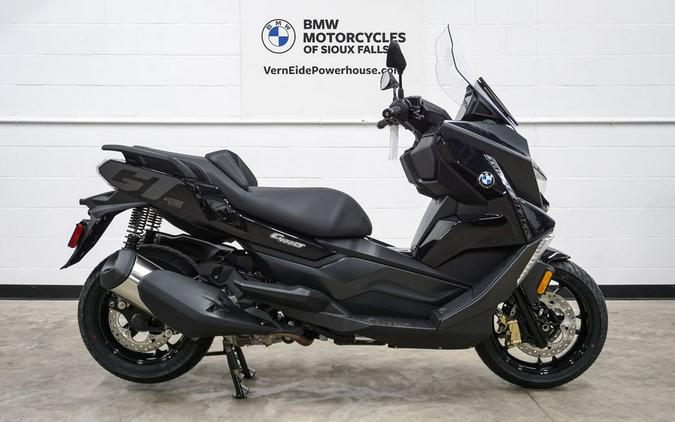 2024 BMW C 400 GT Triple Black