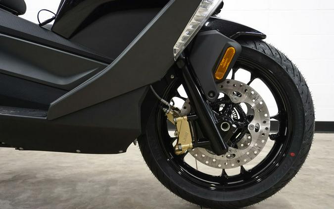 2024 BMW C 400 GT Triple Black