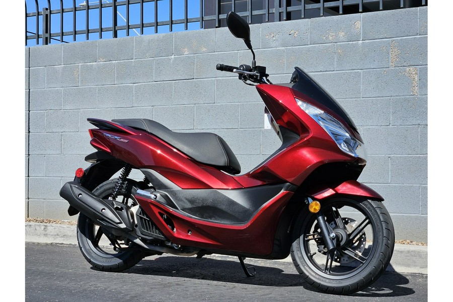 2016 Honda PCX150