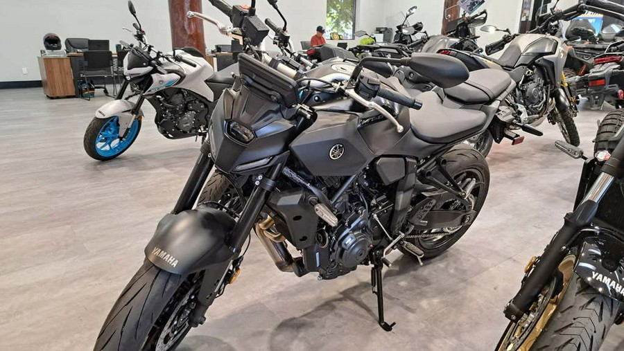 2025 Yamaha MT 07
