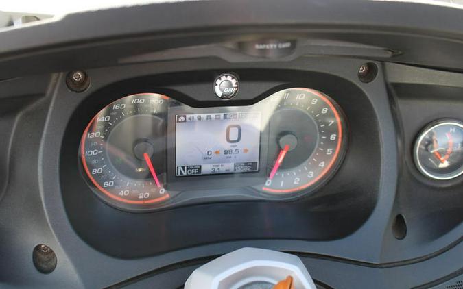 2012 Can-Am® Spyder® RT Limited SE5