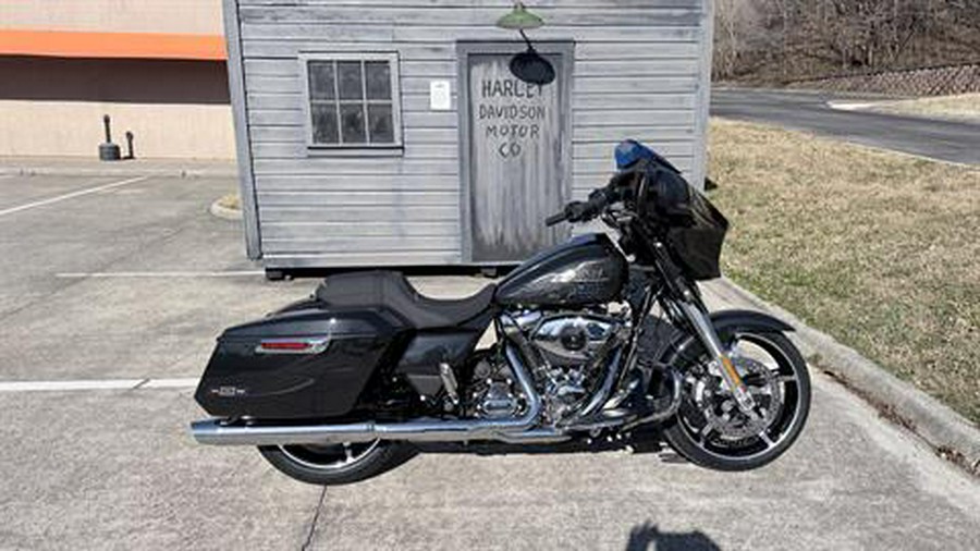 2026 Harley-Davidson Street Glide Enthusiast