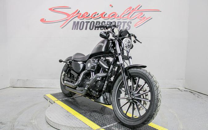 2014 Harley-Davidson Sportster® Iron 883™