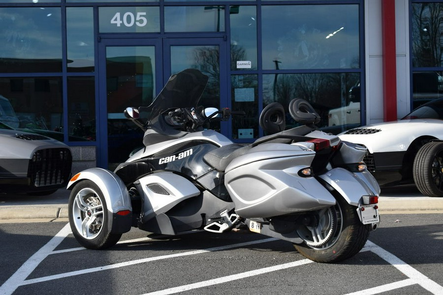 2009 Can-Am® Spyder Roadster SE5