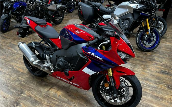 2024 Honda CBR1000RR Base