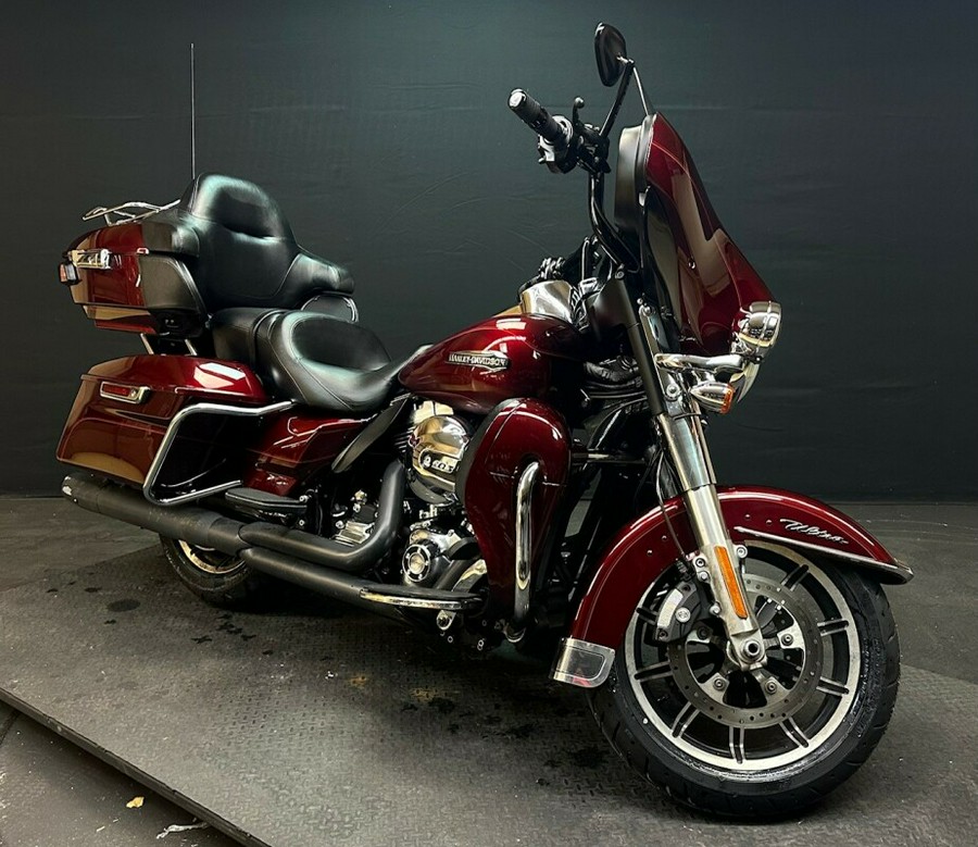 Harley-Davidson Electra Glide Ultra Classic 2015 FLHTCU RED