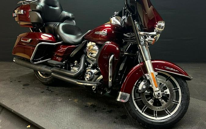 Harley-Davidson Electra Glide Ultra Classic 2015 FLHTCU RED