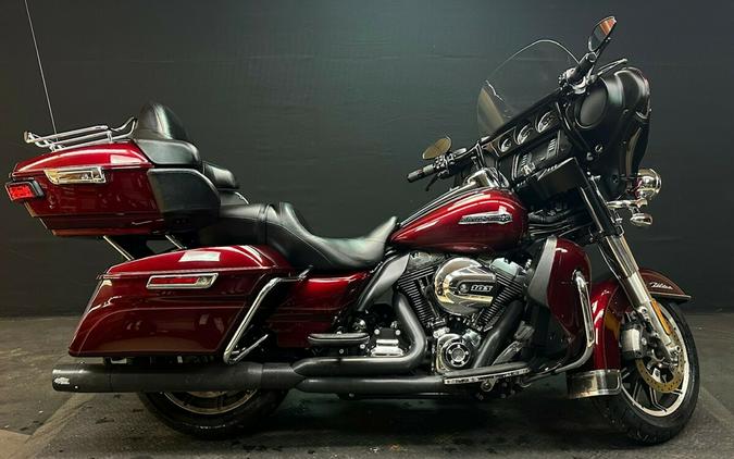 Harley-Davidson Electra Glide Ultra Classic 2015 FLHTCU RED