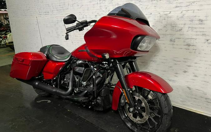 2018 Harley-Davidson® Road Glide® Special w/ ONLY 7535 MILES!