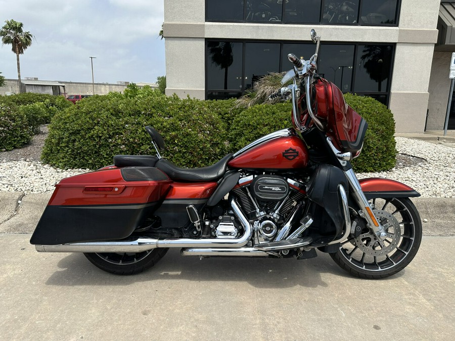 2018 Harley-Davidson CVO Street Glide