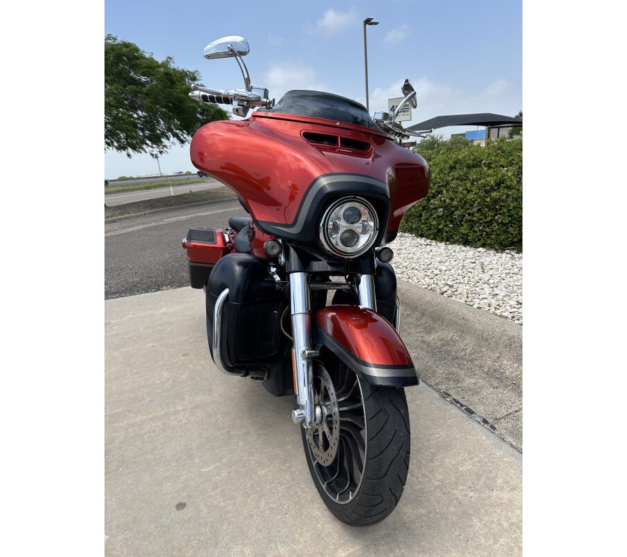2018 Harley-Davidson CVO Street Glide