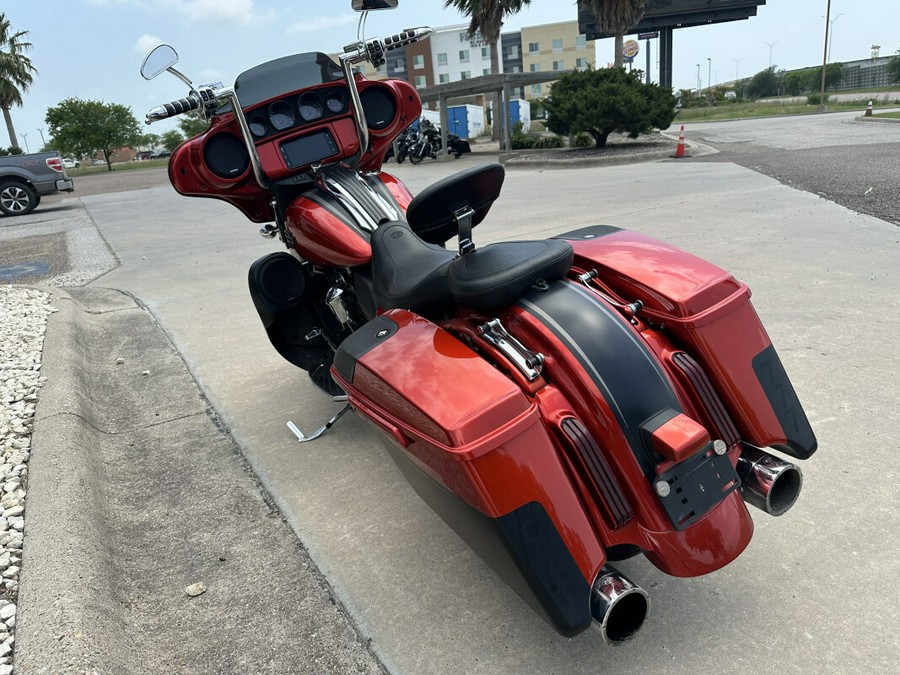 2018 Harley-Davidson CVO Street Glide