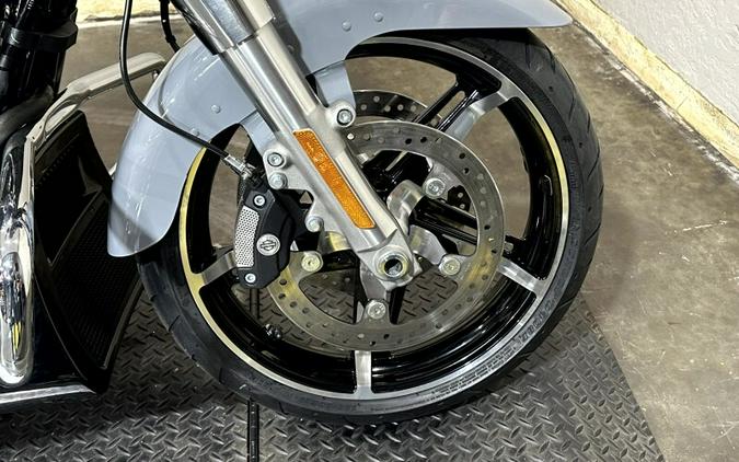 Harley-Davidson® Street Glide® 2026 FLHX 84667331 DRK BILIARD GRY