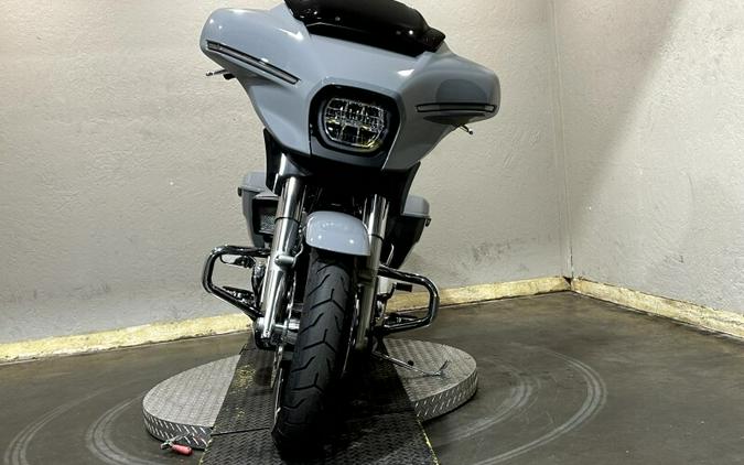 Harley-Davidson® Street Glide® 2026 FLHX 84667331 DRK BILIARD GRY