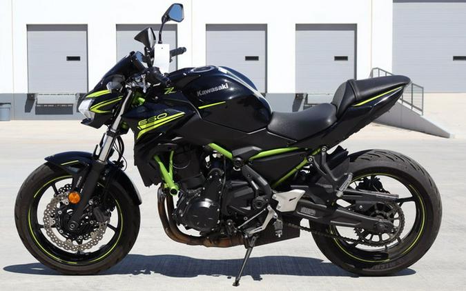 2020 Kawasaki Z650 ABS Metallic Black/Metallic Flat Spark Black