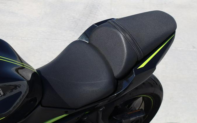 2020 Kawasaki Z650 ABS Metallic Black/Metallic Flat Spark Black