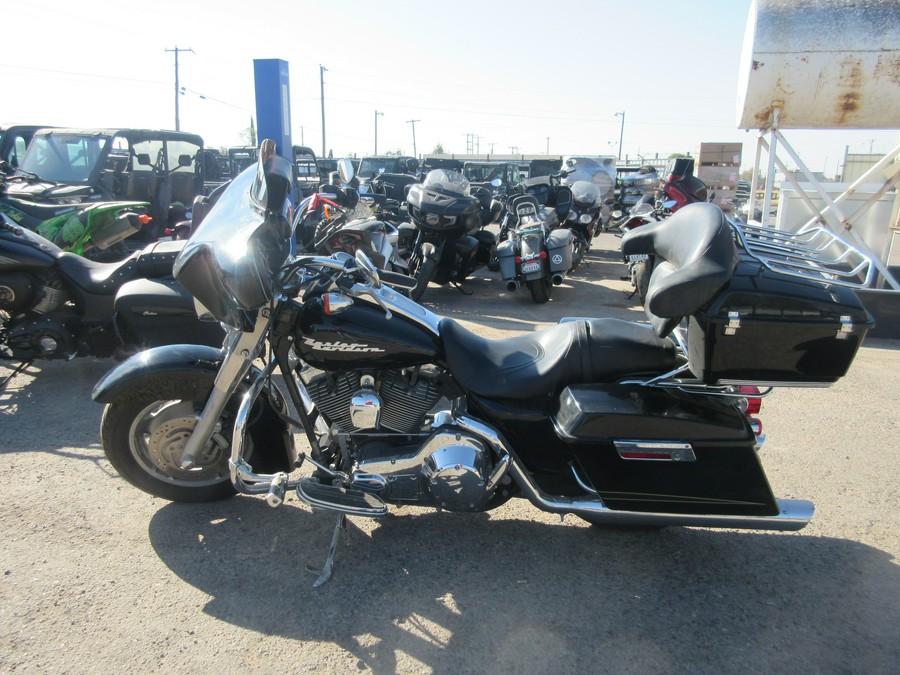 2004 HARLEY ROAD KING CUSTOM