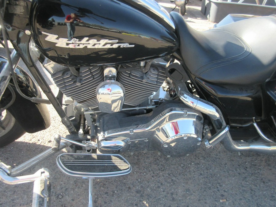 2004 HARLEY ROAD KING CUSTOM