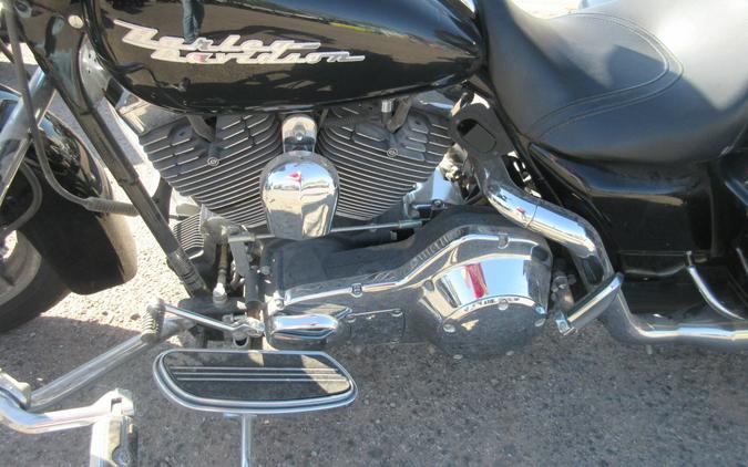 2004 HARLEY ROAD KING CUSTOM