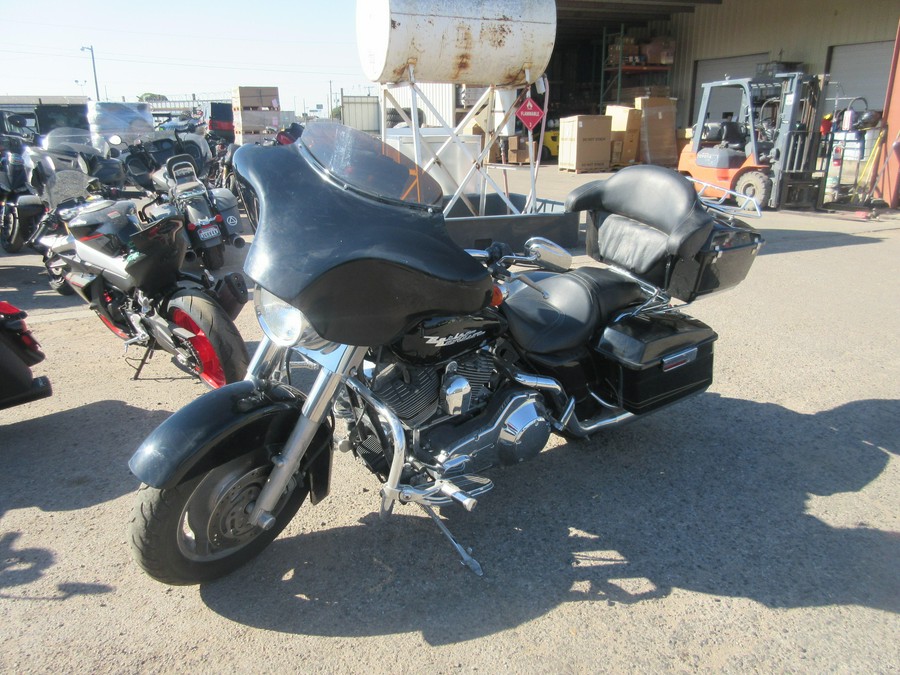 2004 HARLEY ROAD KING CUSTOM