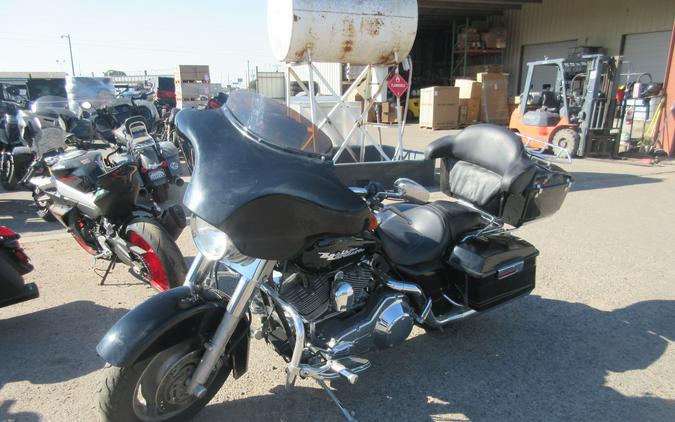 2004 HARLEY ROAD KING CUSTOM