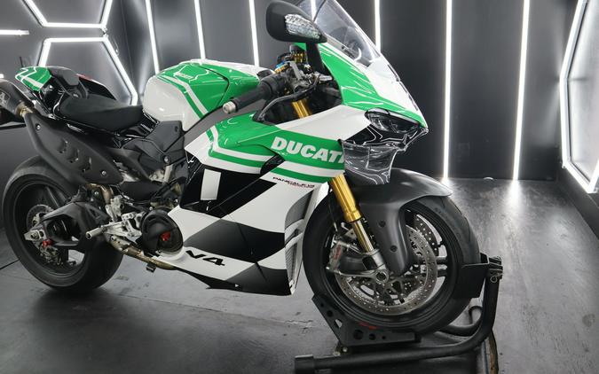 2025 Ducati Panigale V4 Tricolore