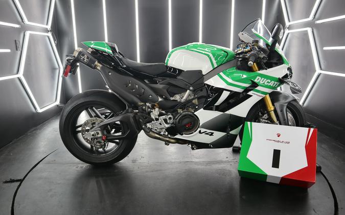 2025 Ducati Panigale V4 Tricolore