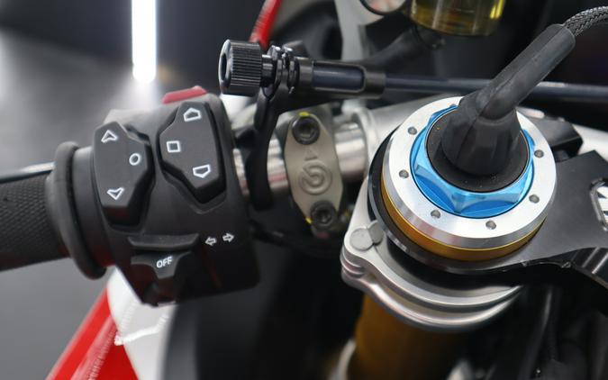2025 Ducati Panigale V4 Tricolore