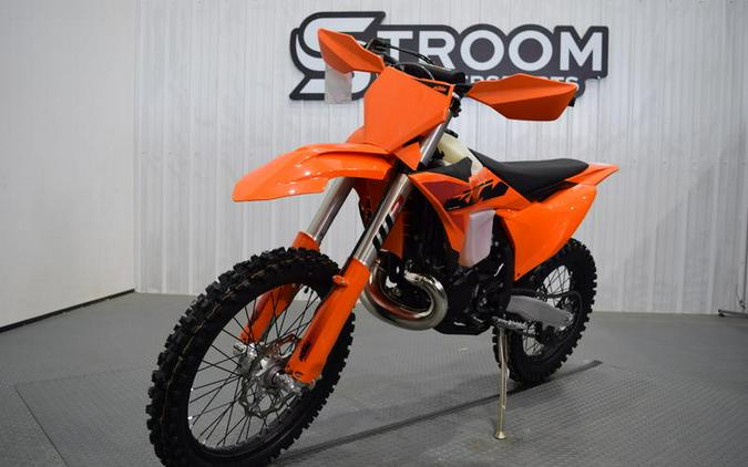 2025 KTM 300 XC