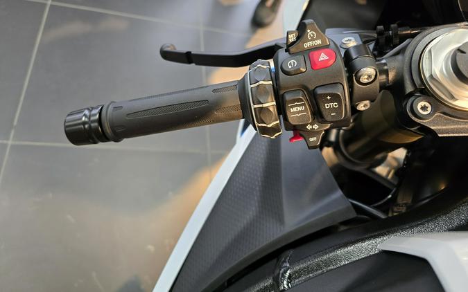 2026 BMW S 1000 RR