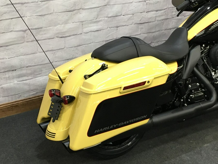 2023 Harley-Davidson Street Glide Special Industrial Yellow/Vivid Black – Bl