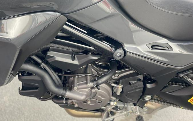 2023 Ducati Multistrada V2 S Street Grey