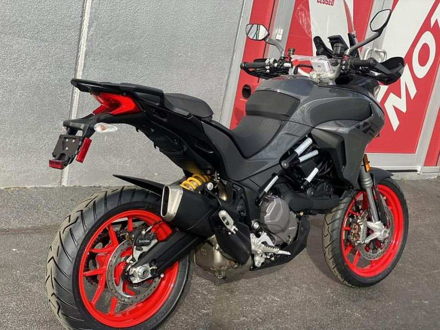 2023 Ducati Multistrada V2 S Street Grey