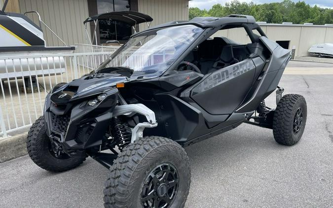 2024 Can-Am™ Maverick R X