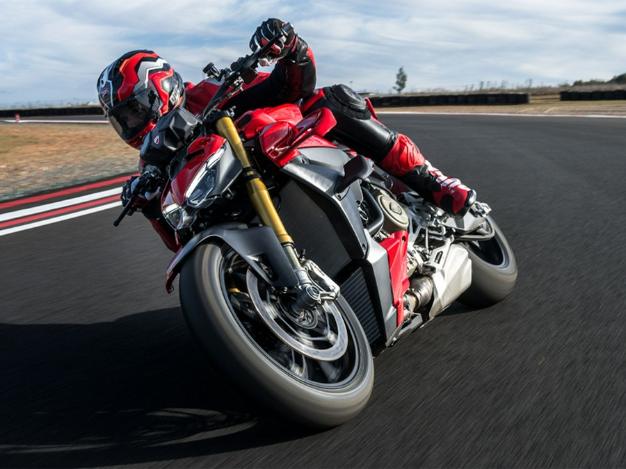 2025 Ducati Streetfighter V4 S