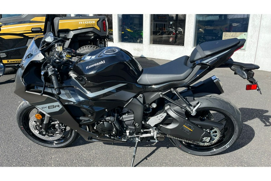 2026 Kawasaki ZX636KTFAL