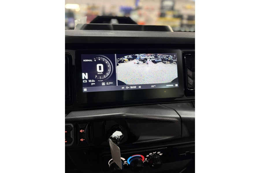 2026 Can-Am DEF LTD HD11